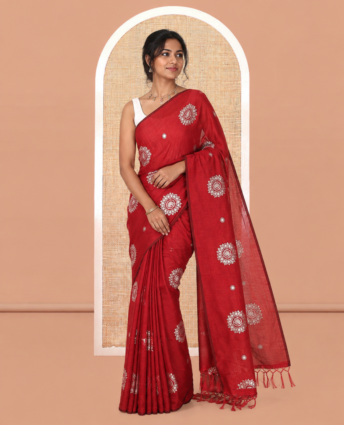 Borderless Maroon Vichitra Silk Saree, Enriched with Circle Buttas, a Self-Pallu, and No Blouse