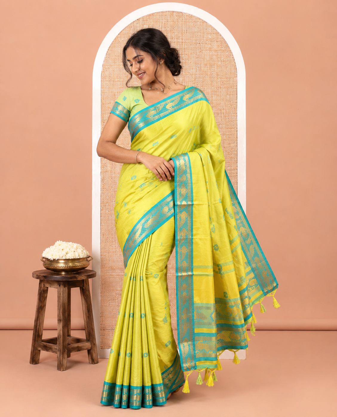 Parrot Green-Rama Peacock Buttas Semi-Soft Silk Saree, Contrast Peacock Border, Buttas Pallu, Matching Blouse