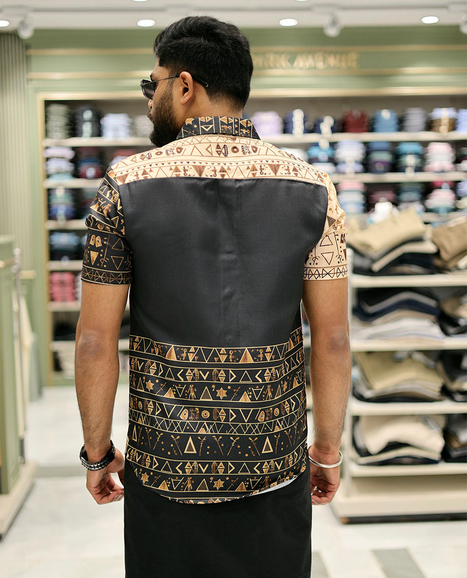 Blue Cotton-Blended Casual Shirt Features Onam-Themed Print, Half-Sleeves, a Spread Collar, a Regular Fit, and a Regular Length