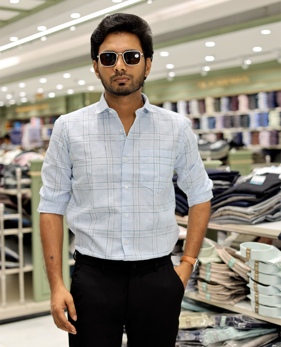 Green Cotton-Linen-Blended Casual Shirt Features Checks, Full Sleeve, a Spread Collar, a Slim Fit, and a Regular Length