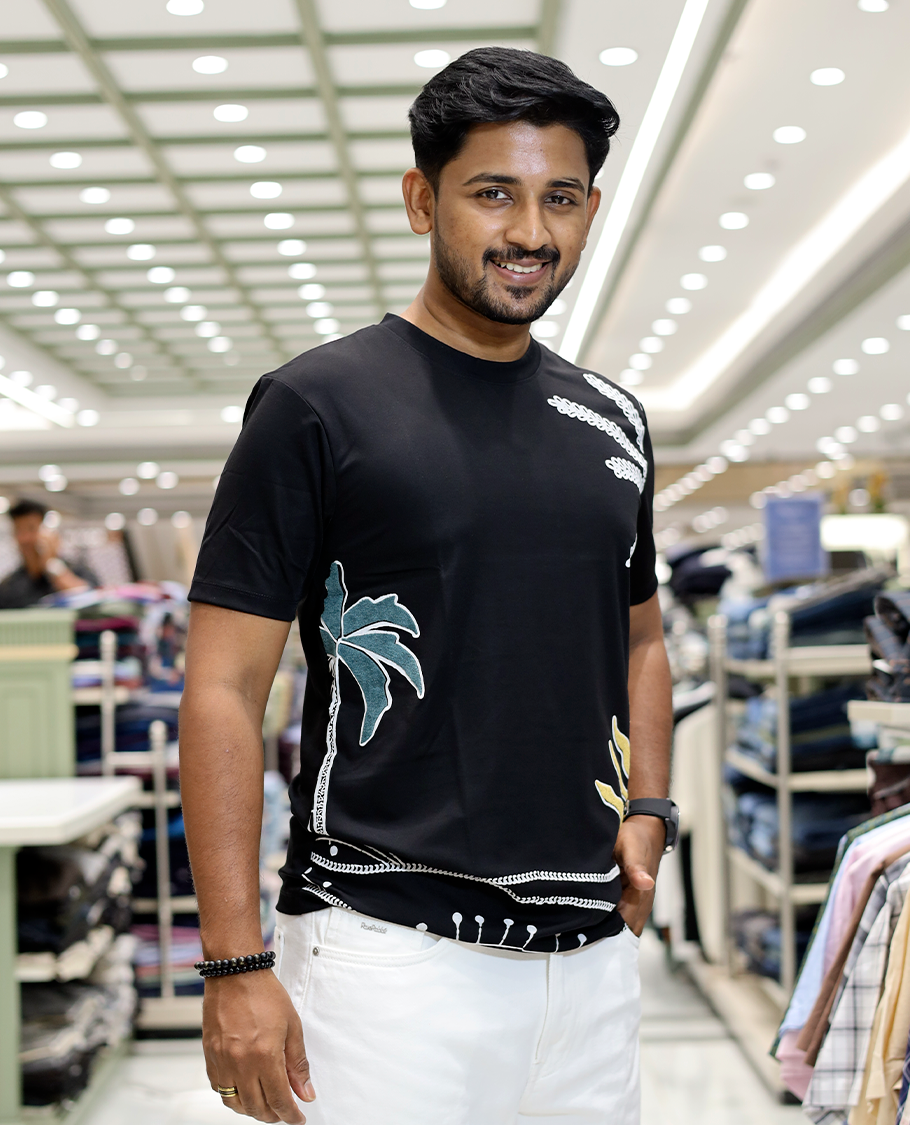 Black Crew Neck Cotton-Blended T-Shirt