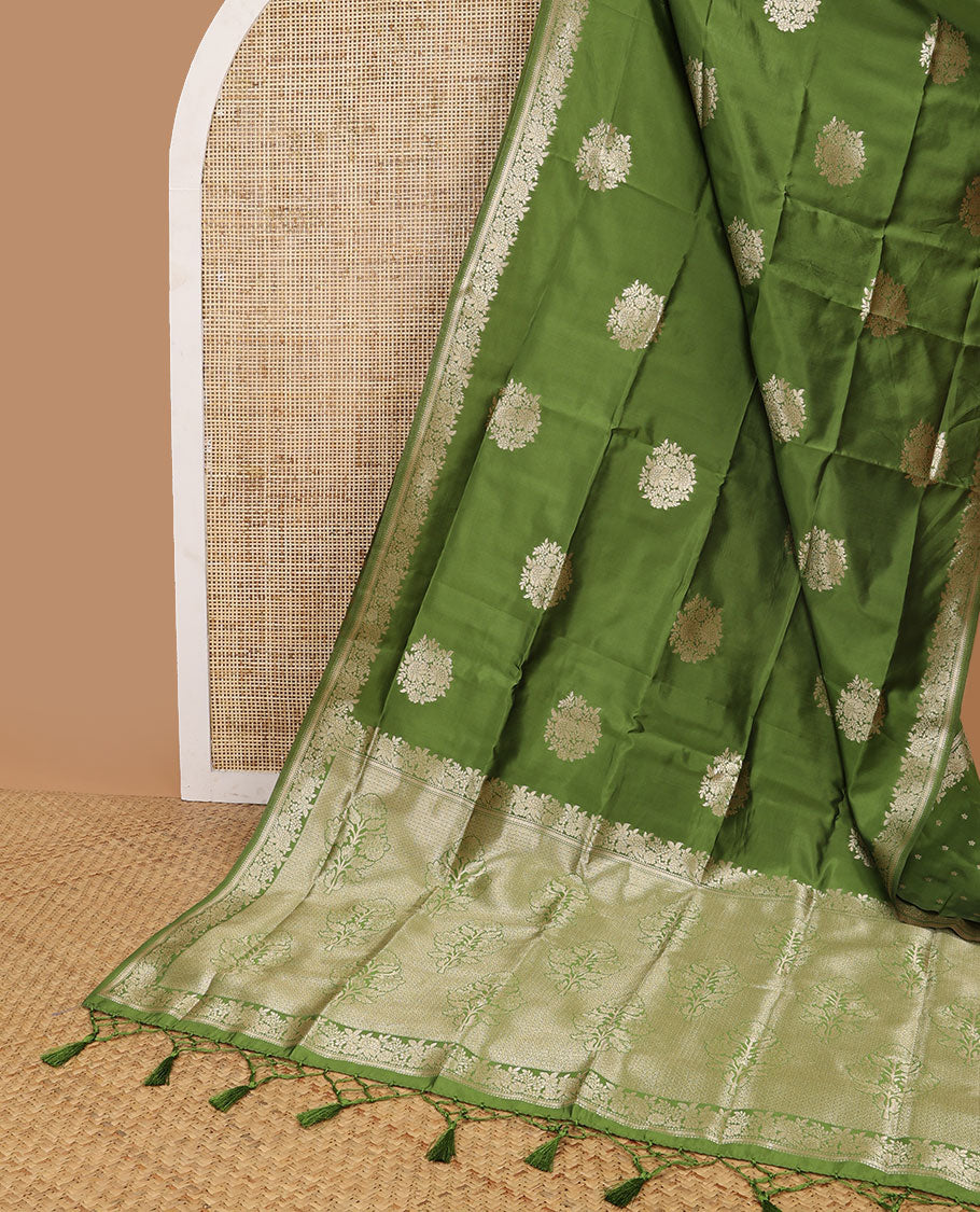 Green floral motifs design butter silk saree with self intricate zari design border & floral design pallu