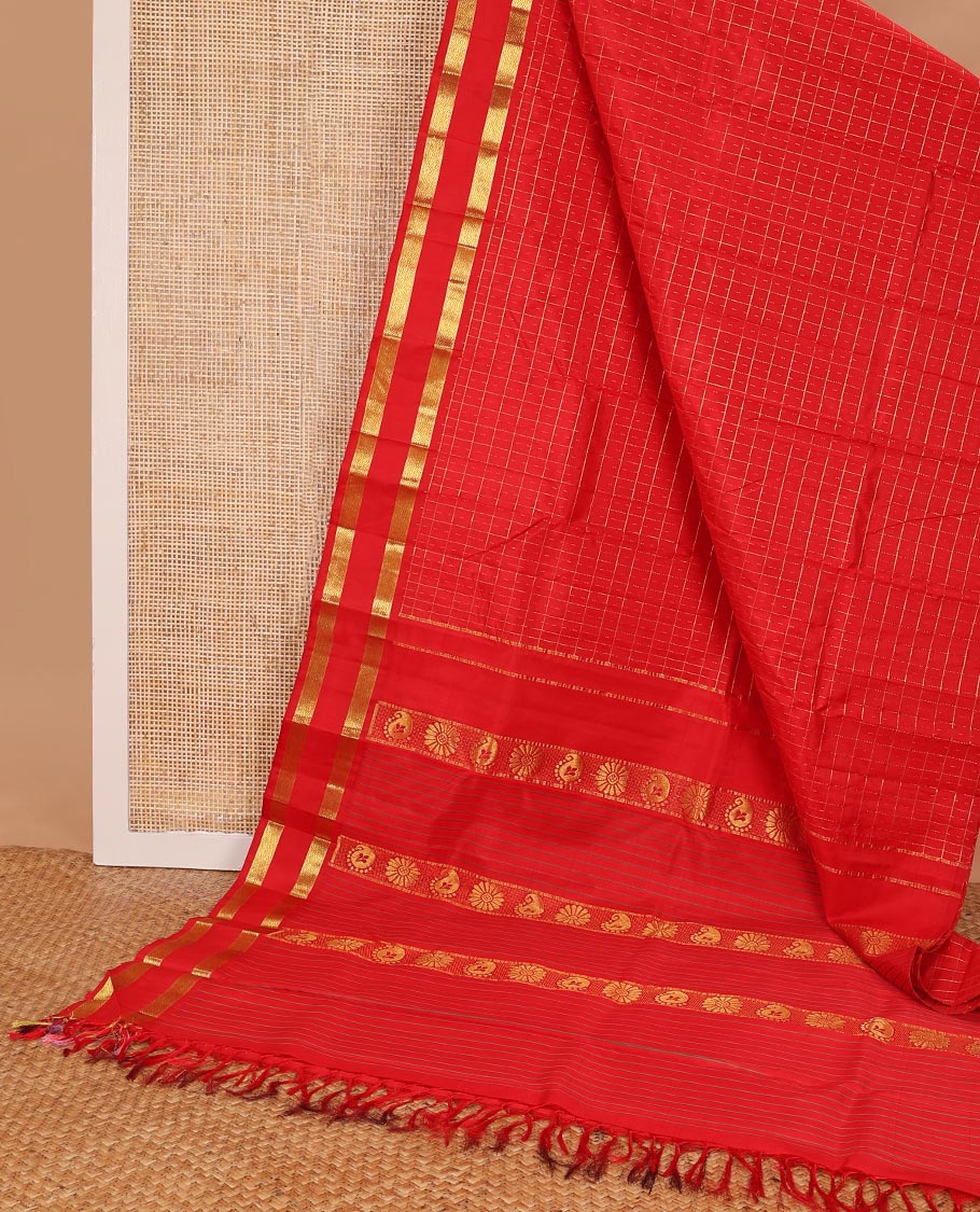 Red checked kancheepuram silk saree with rettai pettu zari design border & floral design pallu