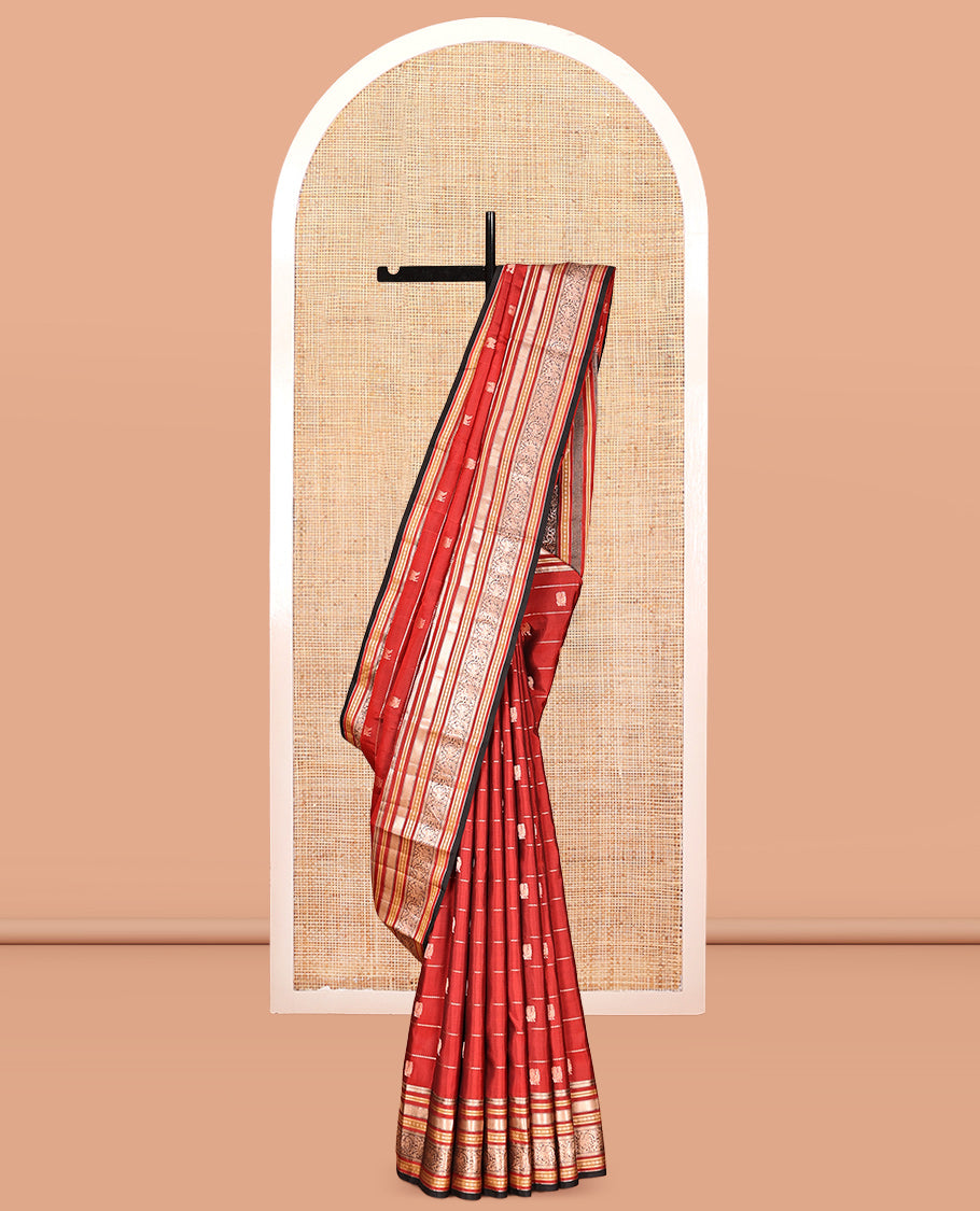 Maroon Striped-Mayil Buttas Vasundhara Silksaree, Contrast Border of Mayil Kann,Mayil, and Yaali, Jaal Pallu, and a Contrast Blouse