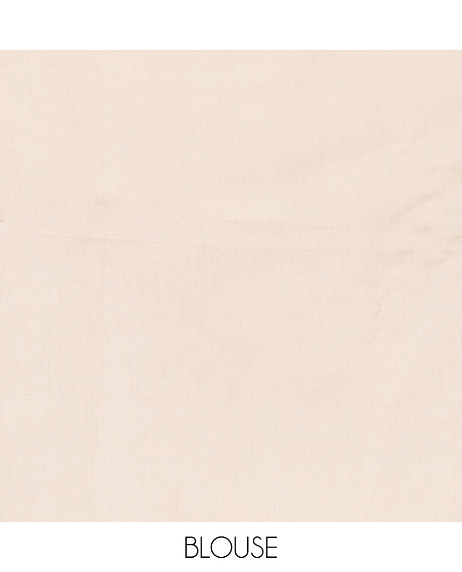 Borderless enthralling white plain saree