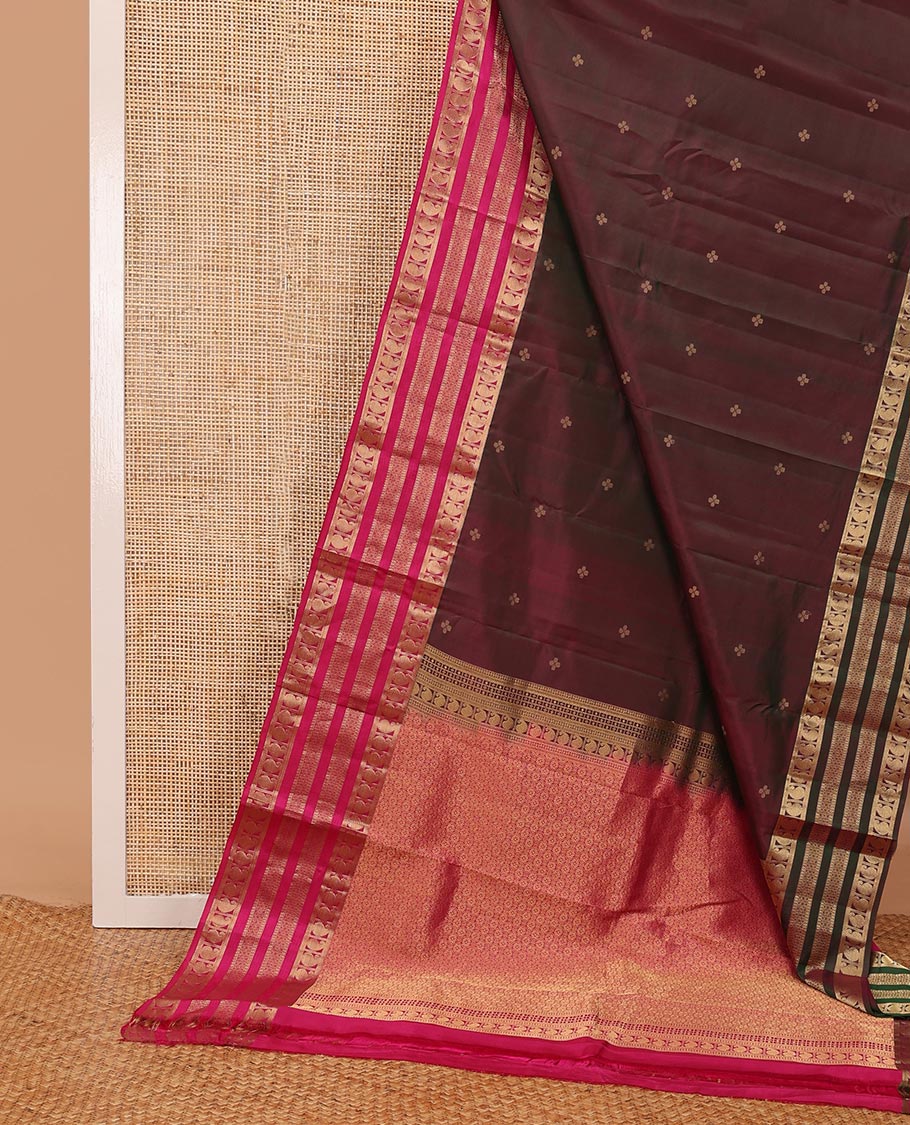 Maroon zari buttas silk saree, contrast ganga jamuna border of muthu,manga,paisa & diamond designs & jaal pallu