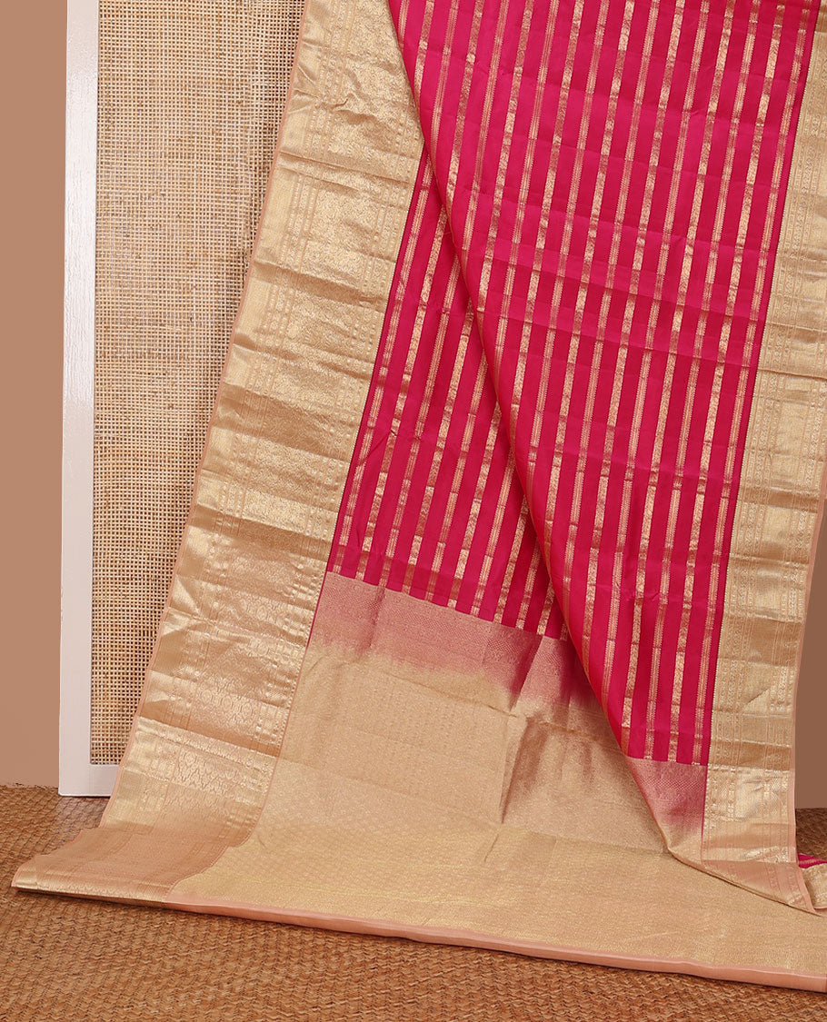 Pink kodi mayil zari design silk saree, contrast border of thilakam mokku,muthu, diamond,kamalam, ara maadam & zari designs & jaal pallu
