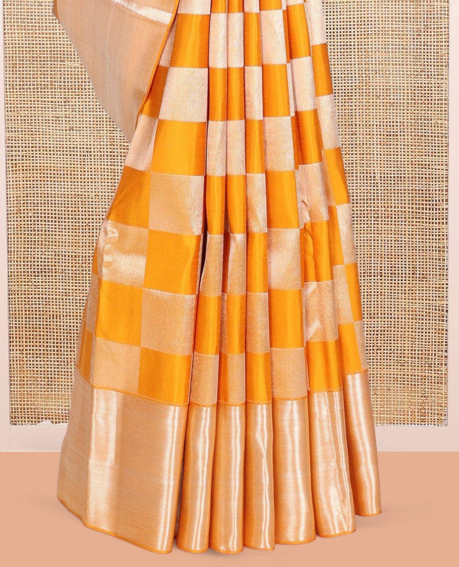Yellow Checked Kanchipuram Wedding Silk Saree, Highlighted by a Zari Border, Intricately Designed Pallu, and Matching Blouse