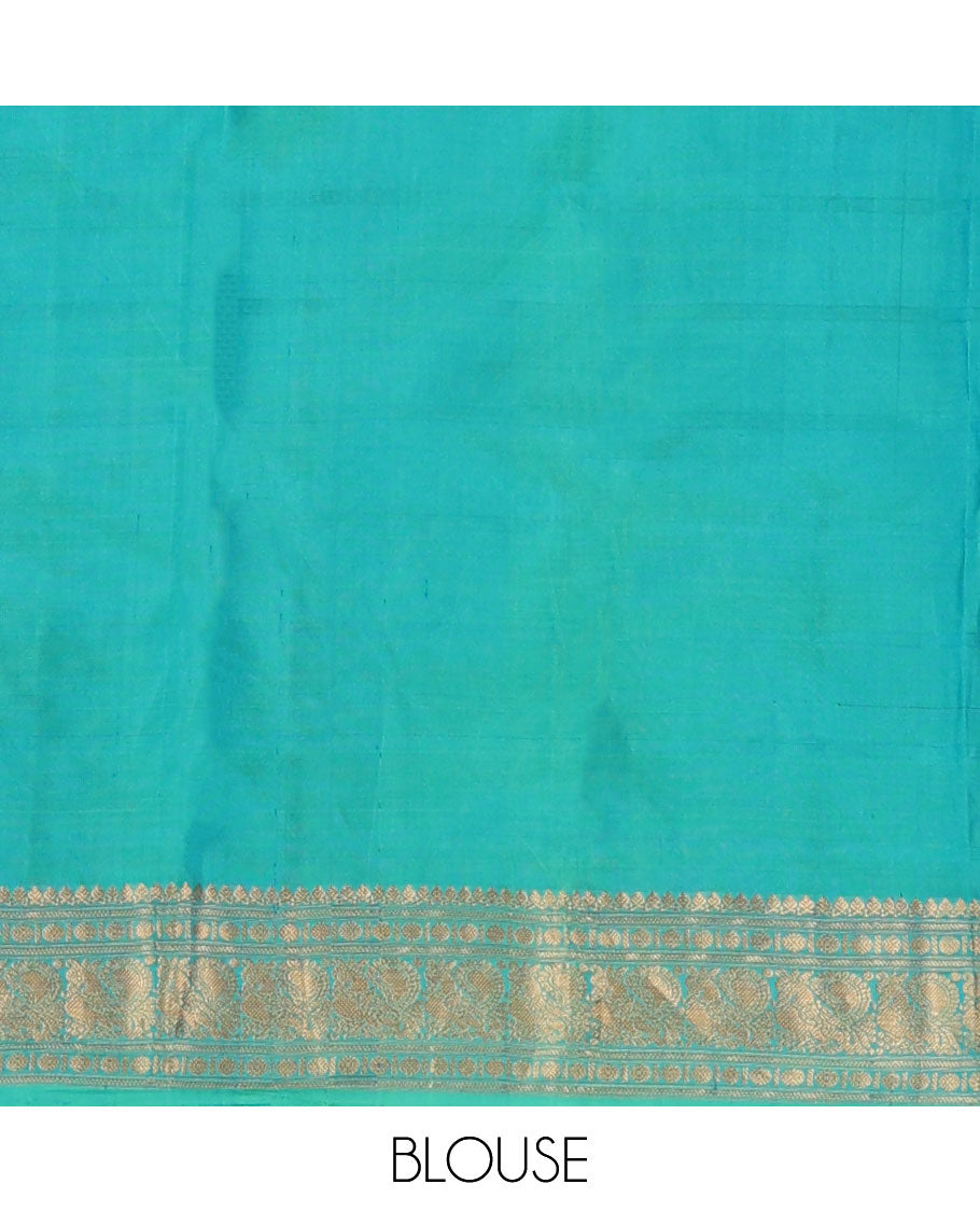 Dazzling red thick zari checked Kanchipuram silk saree, zari border of thilakam mokku, rudraksham, and Mayil, and contrast gleaming zari seer pallu