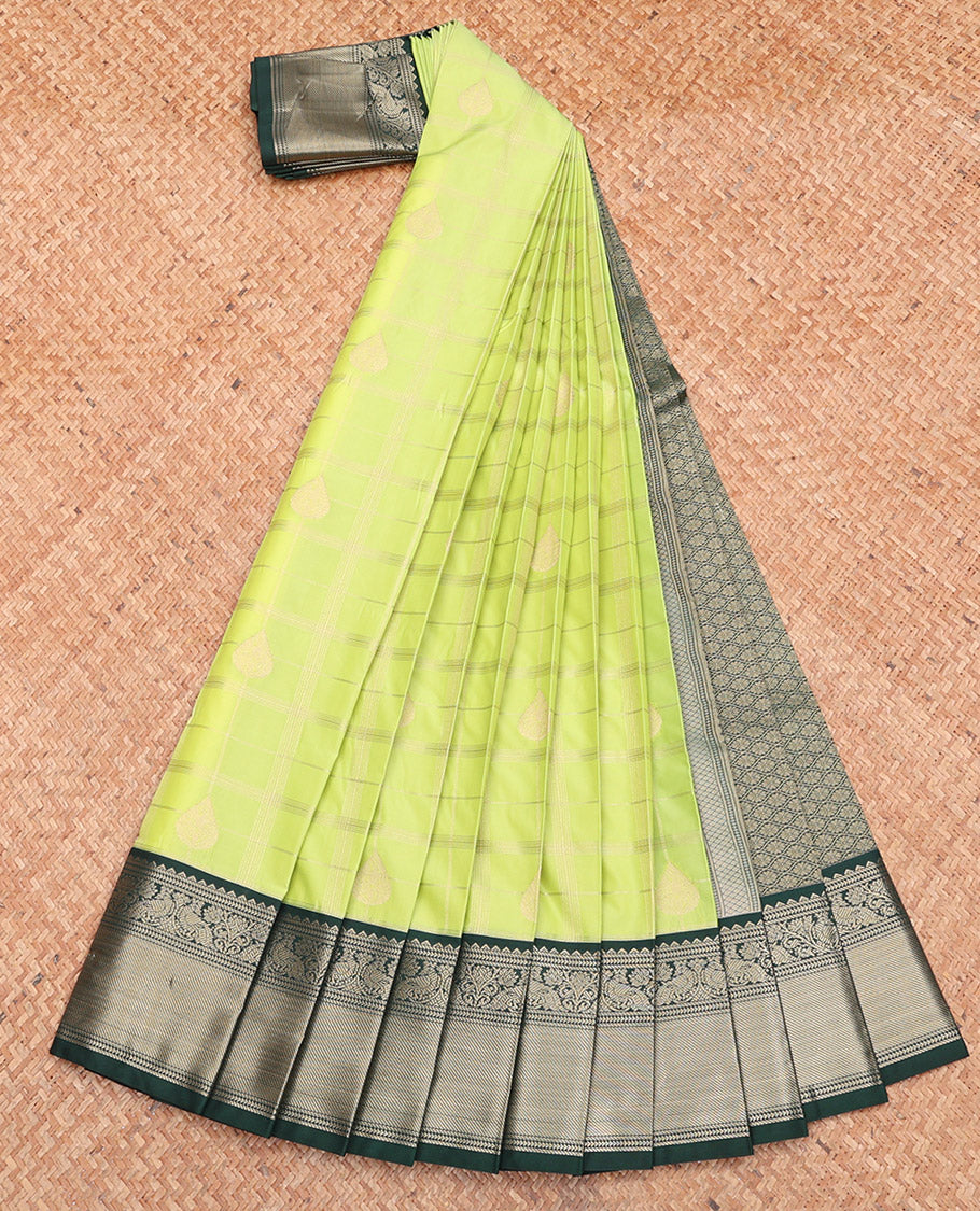 Green Budget Silk Saree, Gleamed Up with Zari Butta and Checks, Complemented by a Contrast Traditional Zari Border, Grand Pallu, and Contrast Blouse