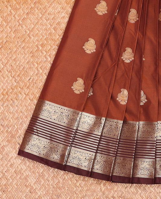 Honey Color Budget Silk Saree, Elevated with Jhumka Buttas All Over Its Body, Complemented by Captivating Contrast Traditional Zari Designs Woven Border, Grand Jaal Pallu, and Paired with a Contrast Blouse