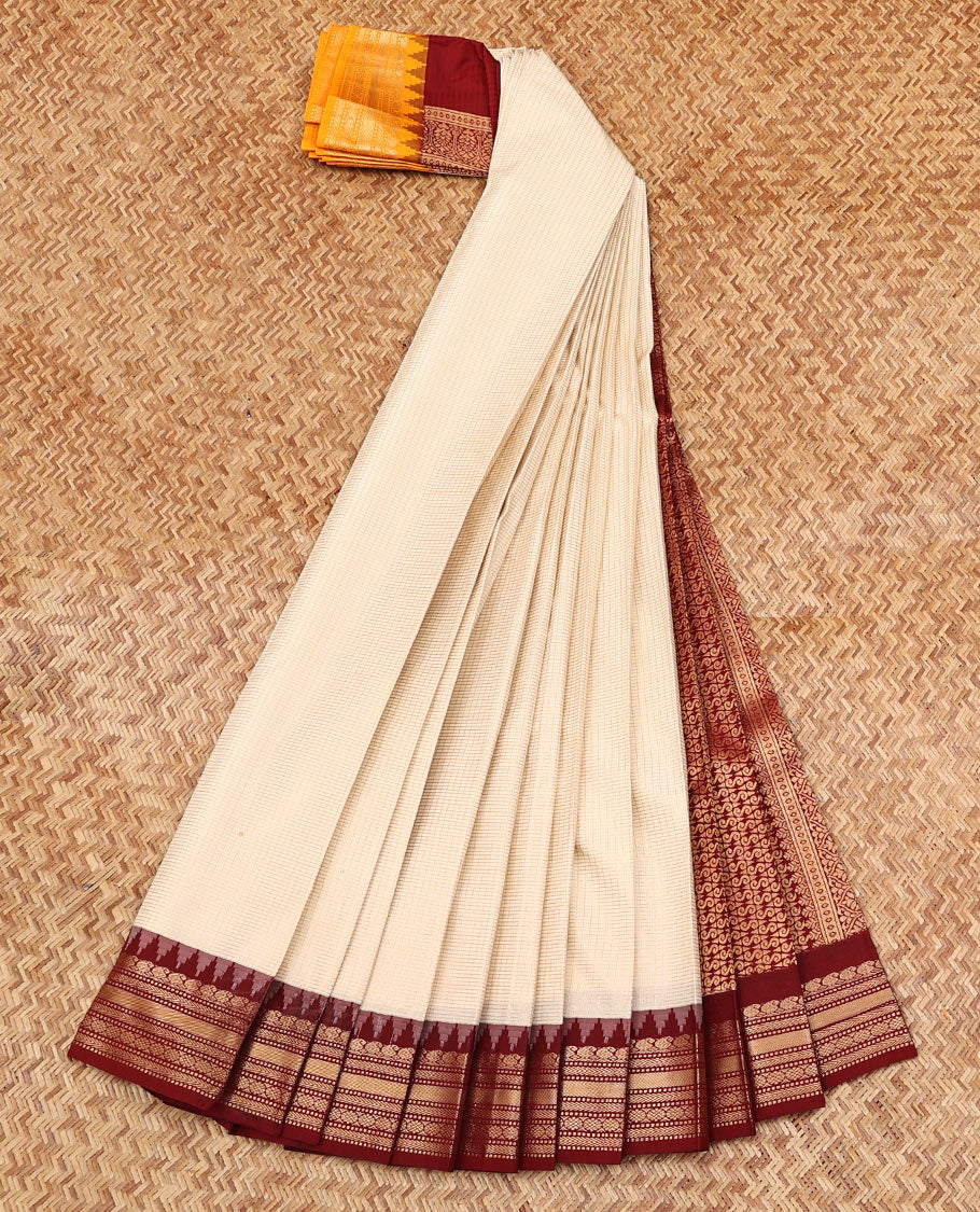 Off-White Checked Budget Silk Saree, Contrast Border and Blouse