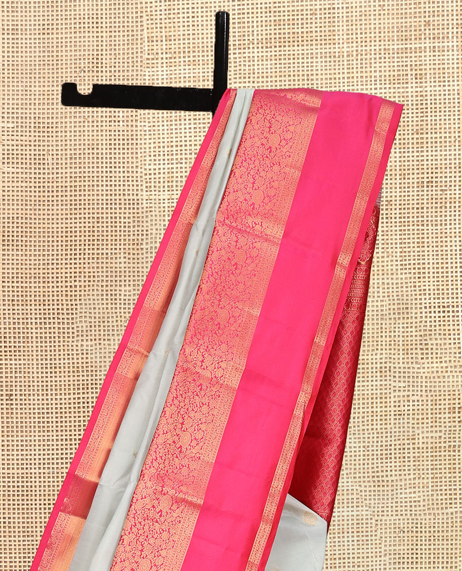 Baby Blue Vasundhara Lite Silk Mix Saree, Adorned with Zari Buttas, a Contrast Rettai Pettu Zari Border, Grand Jaal Pallu, and a Contrast Blouse