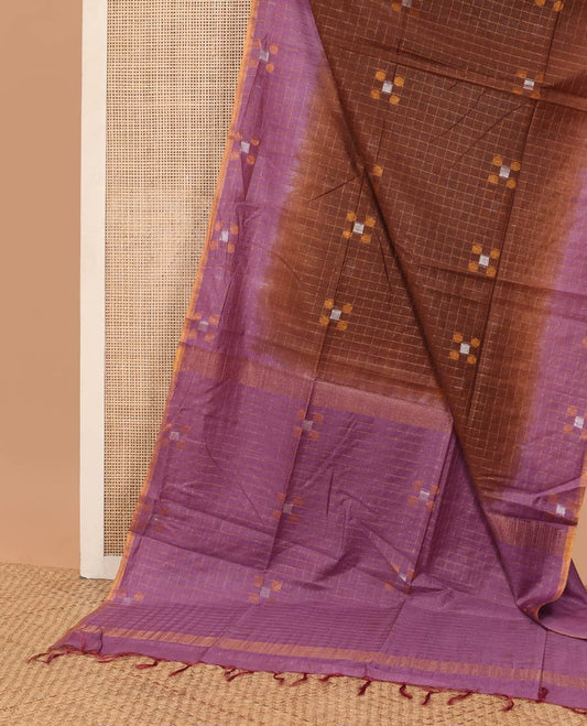 Brown checked linen saree with contrast geometric design border & checked, geometric design pallu