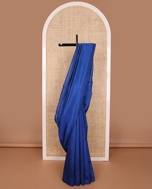 Borderless dark blue  kamala silk saree with contrast floral design blouse