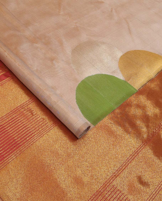Borderless sandal-base candy colorful scallop designs Kanchipuram silk saree, contrast zari woven pallu