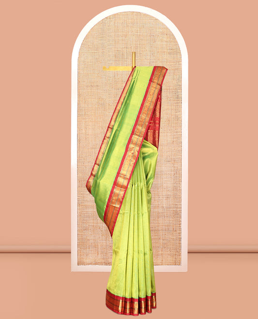 Parrot Green Plain Kuppadam Silk Saree