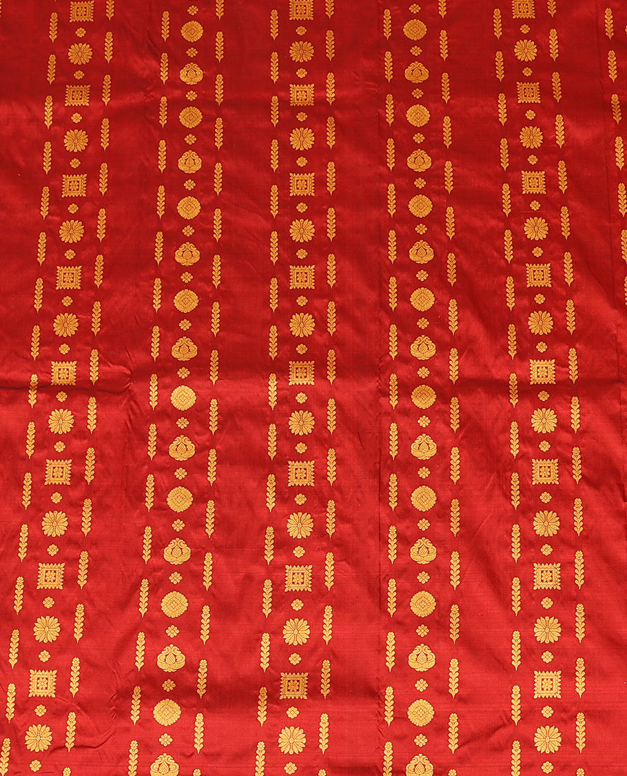 Red zari design pure-silk half-saree with contrast border of traditional zari designs, contrast zari bordered blouse, and a dhavani of manga designs