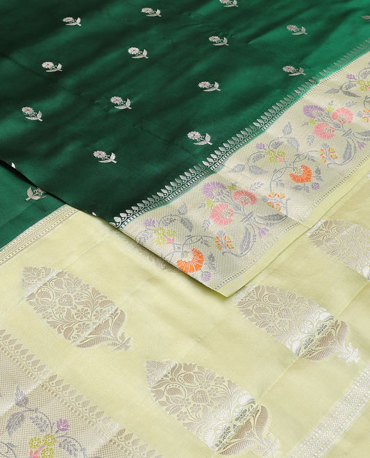 Green flower buttas raw mango silk saree, contrast zari border of floral meenalkari designs & zari design pallu
