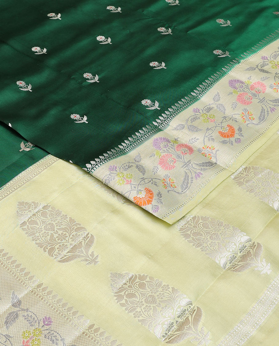 Green flower buttas raw mango silk saree, contrast zari border of floral meenalkari designs & zari design pallu