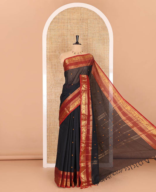 Black thread buttas Chettinad cotton saree, contrast traditional design rettai pettu border, striped pallu, and a matching blouse
