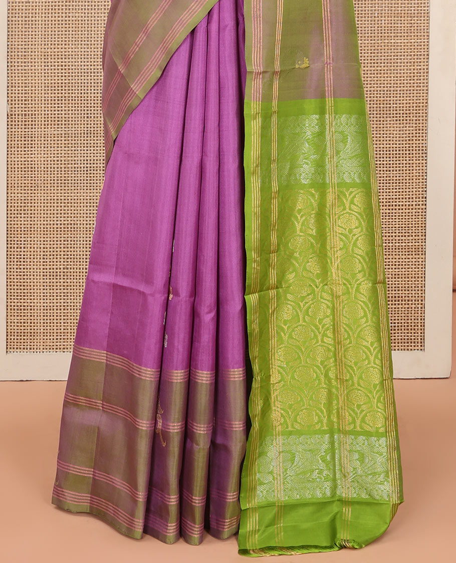 Pink Uppada Silk Saree Delicately Woven with Zari Buttas, Complemented by a Contrast Zari Border of Bird Designs, Contrast Pallu of Scallop Designs, and Paired with a Contrast Blouse
