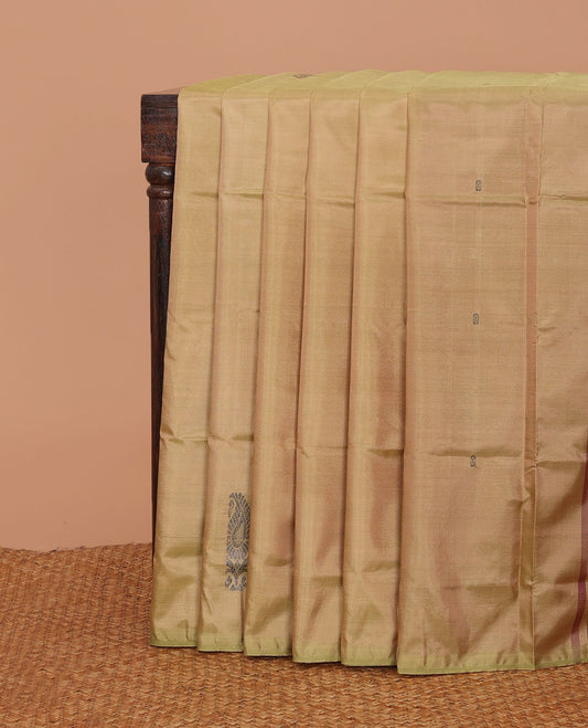 Borderless manthulir green paisley buttas banana pith saree, contrast pallu of paisleys
