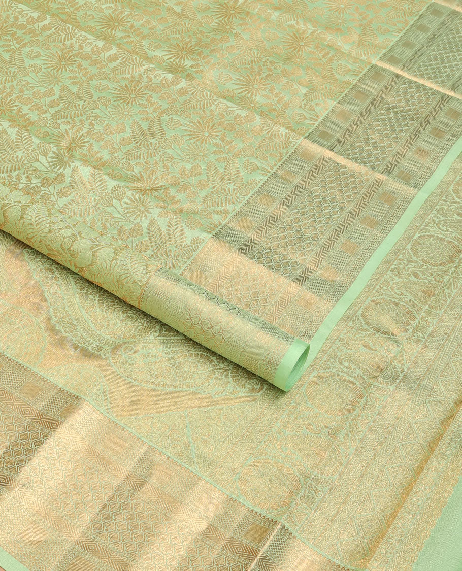Green jacquard wedding silk saree, intricate pallu & zari border of thilakam,bentex,kathir,diamond & laddu kamalam
