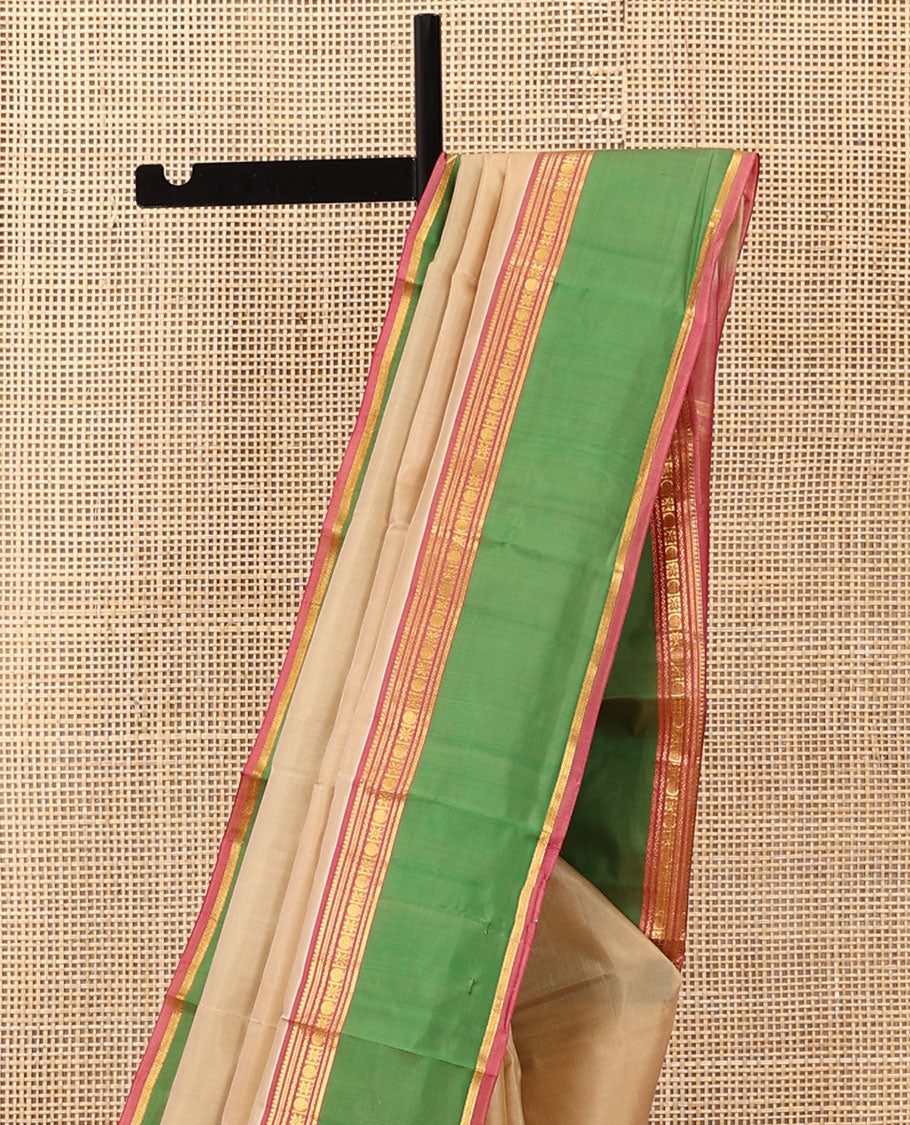 Sandal plain Kanchipuram silk saree, contrast rettai pettu border of rekku, neli, poun, star vanki, and banaras designs, and zari design pallu