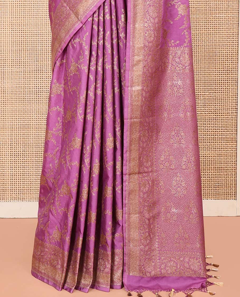 Pink Mushru Silk Saree, Prettified with Floral Jaal Jacquard Design on Its Body, Subtly Sparkled Zari Border of Floral Creeper Designs, Mughal-Style Pallu of Floral Bouquet Designs, and Paired with a Matching Blouse