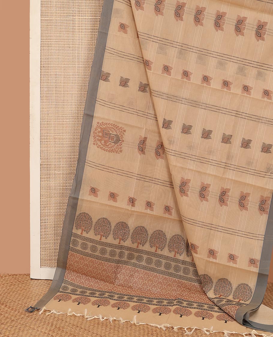 Sandal leaf, stripes, and elephant motifs Kanchi cotton saree, contrast plain border, and pallu of tree, and floral motifs