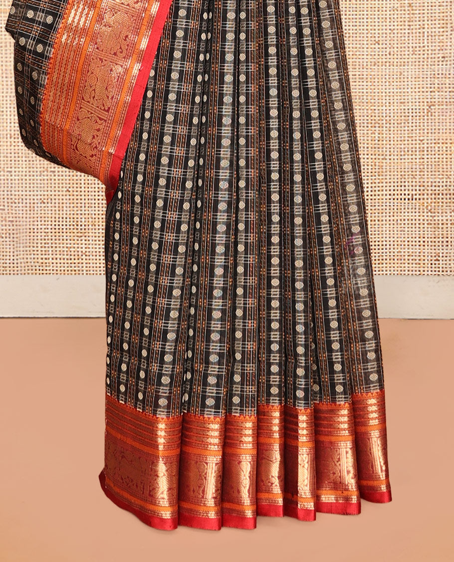 Green Buttas-Checked Kuppadam Silk Saree, a Contrast Peacock-Yazhi Border, Grand Pallu, a Matching Blouse