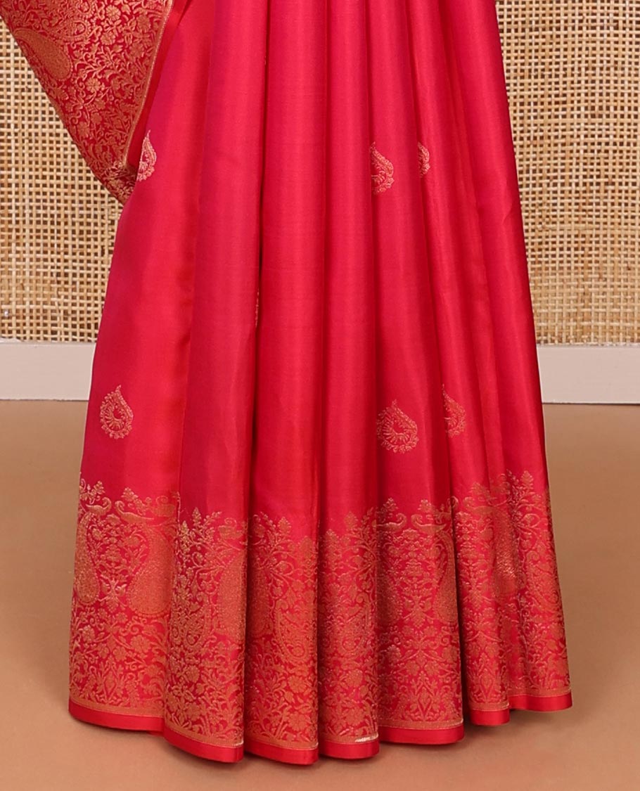 Red zari buttas silksaree,scallop border of floral jaal & mayil & pallu of muthu,banaras,rudraksham,laddu kamalam,neli,mayil & floral jaal design