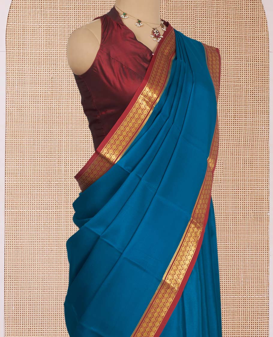 Blue Plain Mysore Silk Saree, Complemented by a Contrast Traditional Zari Design Border, Zari Striped Pallu, and Paired with a Contrast Blouse