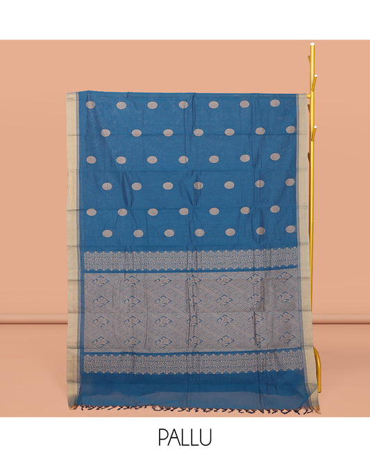 Blue Kanchi Cotton Saree, Embellished with Buttas All Over Its Body, Complemented by a Contrast Border, Pallu of Jaal Design, and Paired with a Matching Blouse