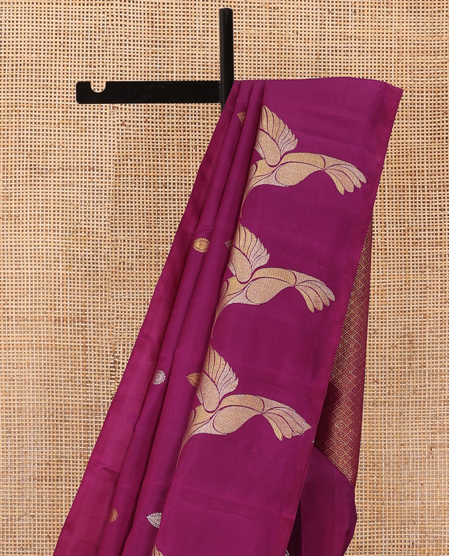 Borderless purple zari buttas Kanchipuram silk saree, self-pallu of thilakam mokku, muthu, leaf vine, and jaal designs