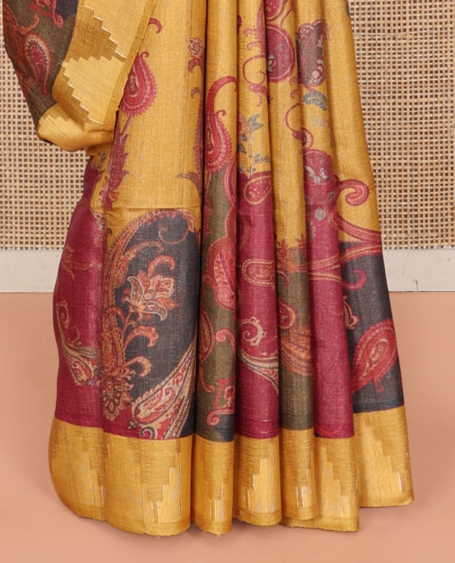 Yellow Tussar Silk Saree, Meticulously Crafted with Paisley Print, Complemented by Contrast Temple Border, Striped Pallu, and a Matching Blouse