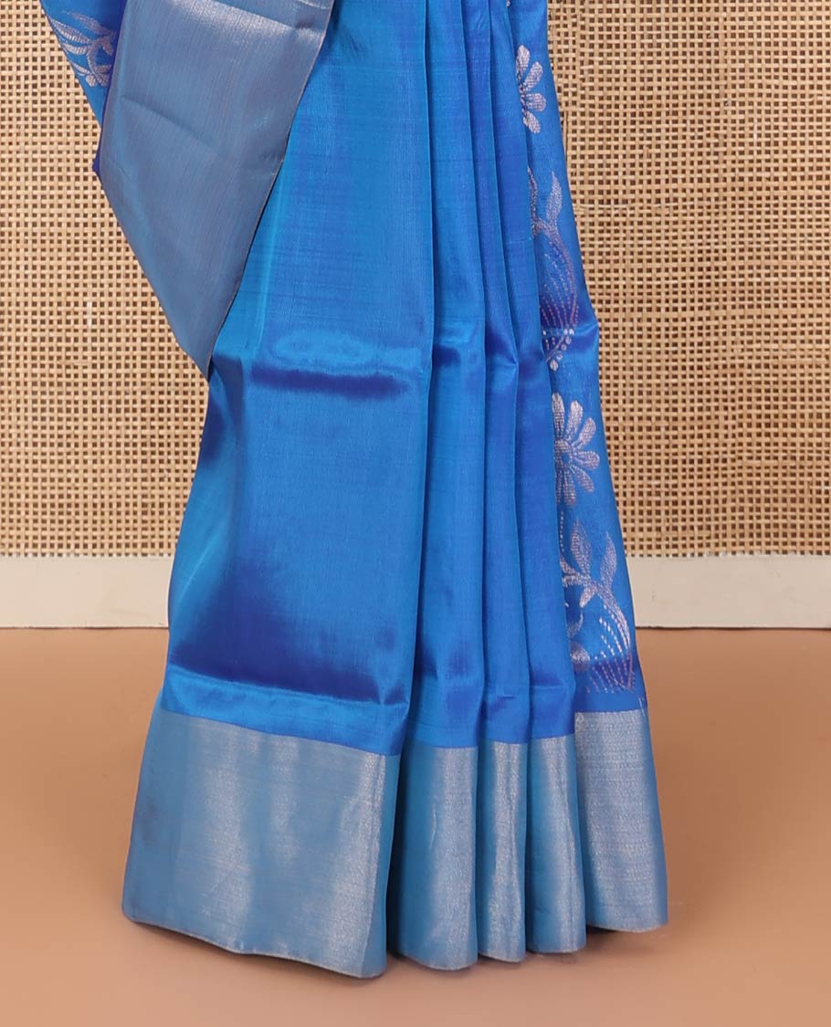 Blue floral zari design Uppada saree, bavanji border, and ogee patterned pallu