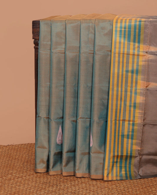 Borderless brown spade buttas banana pith saree, pallu of stripes and spade buttas