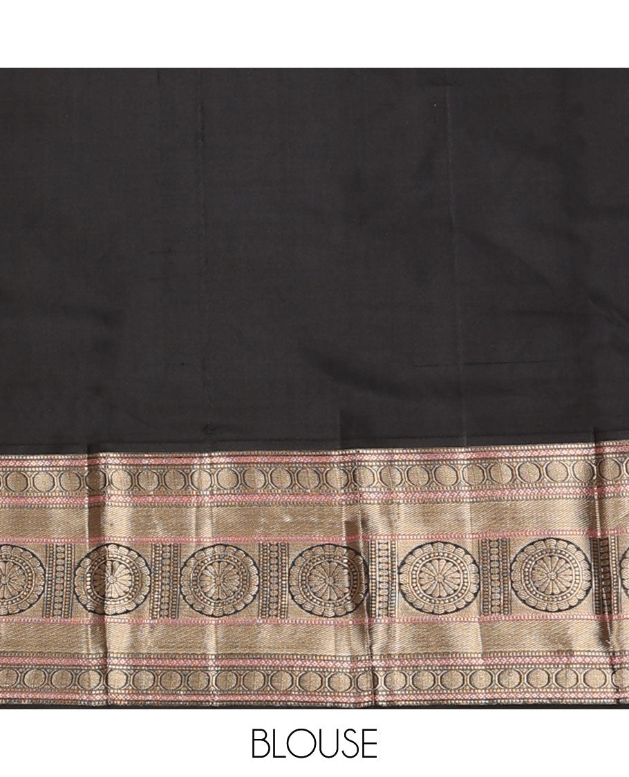 Yellow manga buttas silk saree, contrast border of muthu, diamond,poun, zari stripes & chakram designs & scallop design pallu