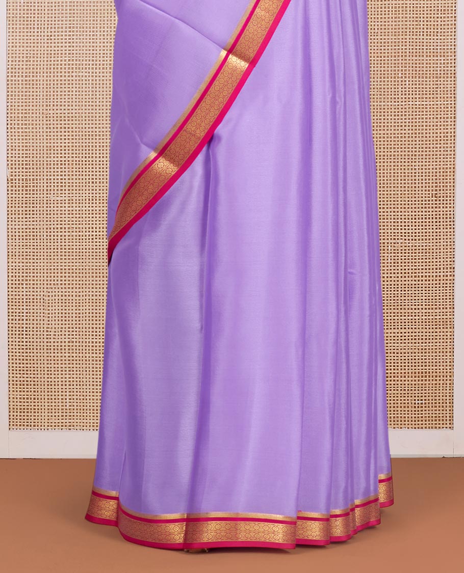 Lavender Plain Mysore Silk Saree, Complemented by a Contrast Traditional Zari Design Border, Zari Striped Pallu, and Paired with a Contrast Blouse