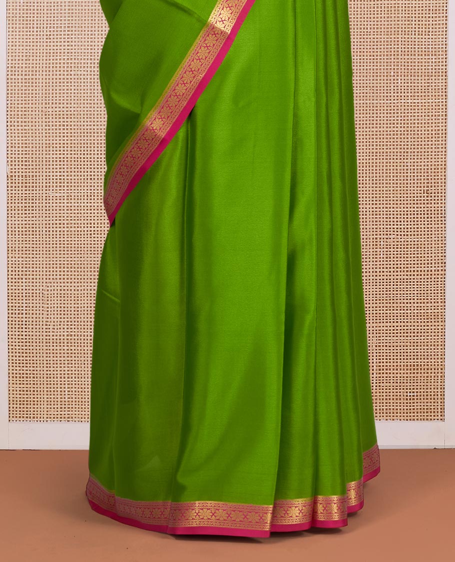 Parrot Green Plain Mysore Silk Saree, Complemented by a Contrast Floral Zari Design Border, Zari-Striped Pallu, and Paired with a Contrast Blouse