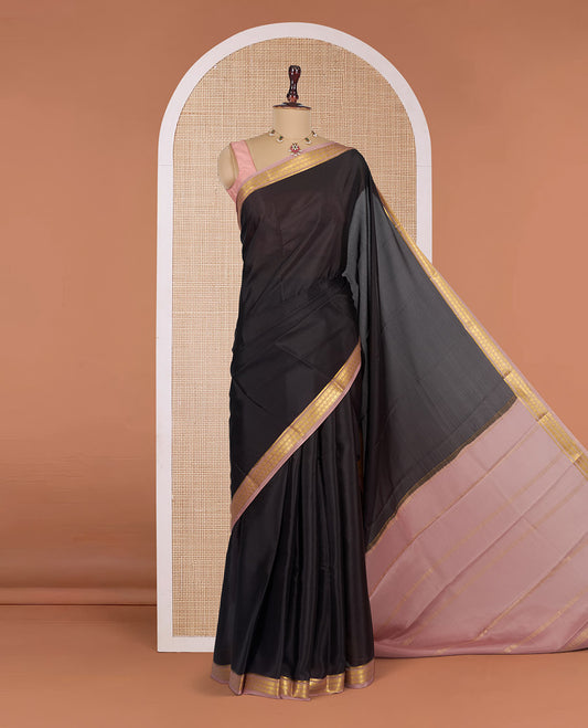 Black-Rosewood Pink Plain Mysore Silk Saree, Complemented by a Contrast Traditional Zari Design Border, Zari Striped Pallu, and Paired with a Contrast Blouse