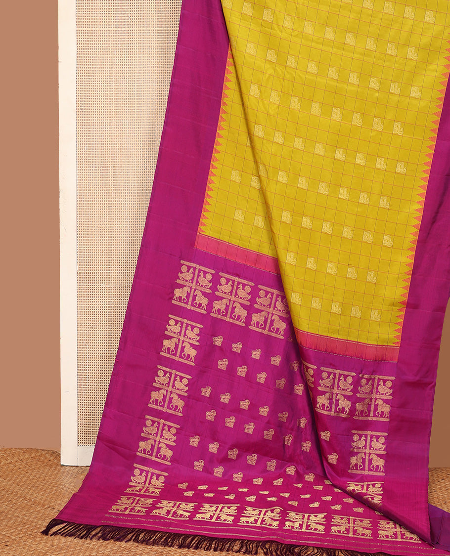 Green buttas enclosed checked gadwal silk saree, contrast thazampoo rekku plain border, and pallu of mayil, and kuthirai designs