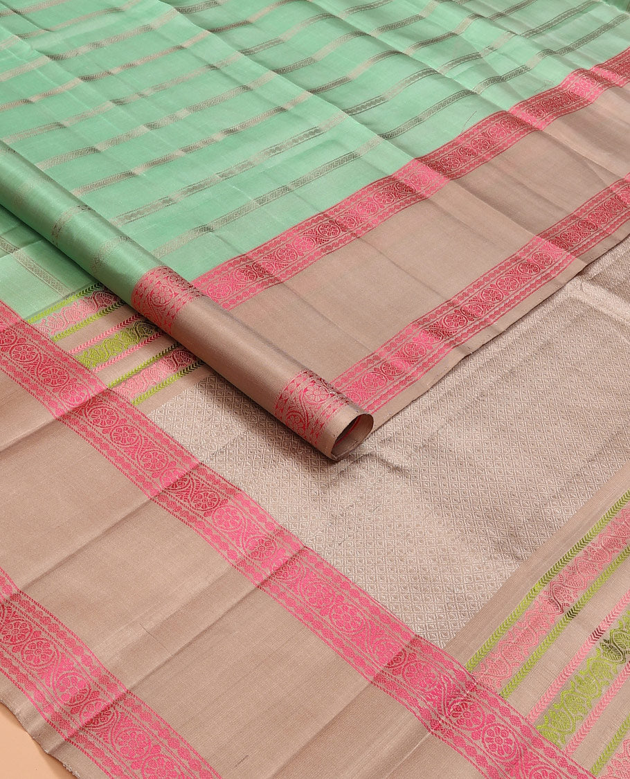 Green zari design soft silk saree, contrast rettai pettu border of rudraksham, and chakram designs, and jaal pallu