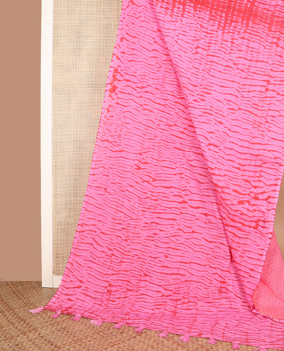 Borderless pink abstract printed cotton saree, abstract printed pallu
