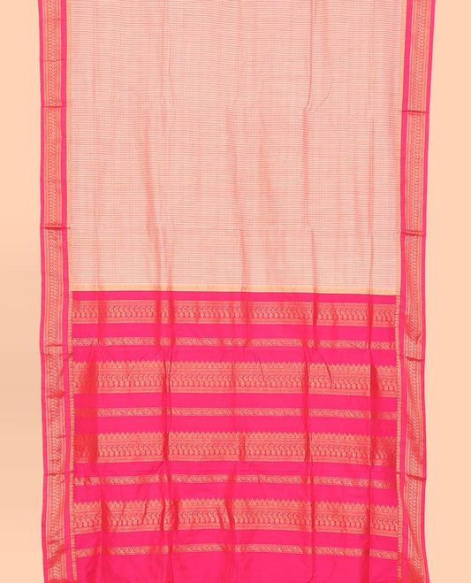 Peach checked nine-yard cotton saree, contrast temple traditional zari border of peacocks, and traditional design pallu