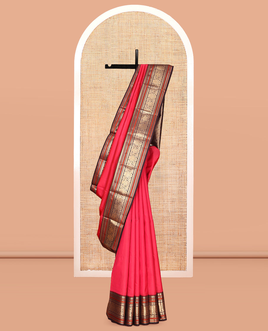 Red Plain Vasundhara Lite Silk Saree, Complemented by a Contrast Border of Banaras, Diamond, Muthu, Kathir, and Round Mayil Designs, Grand Jaal Pallu, and Paired with a Contrast Blouse