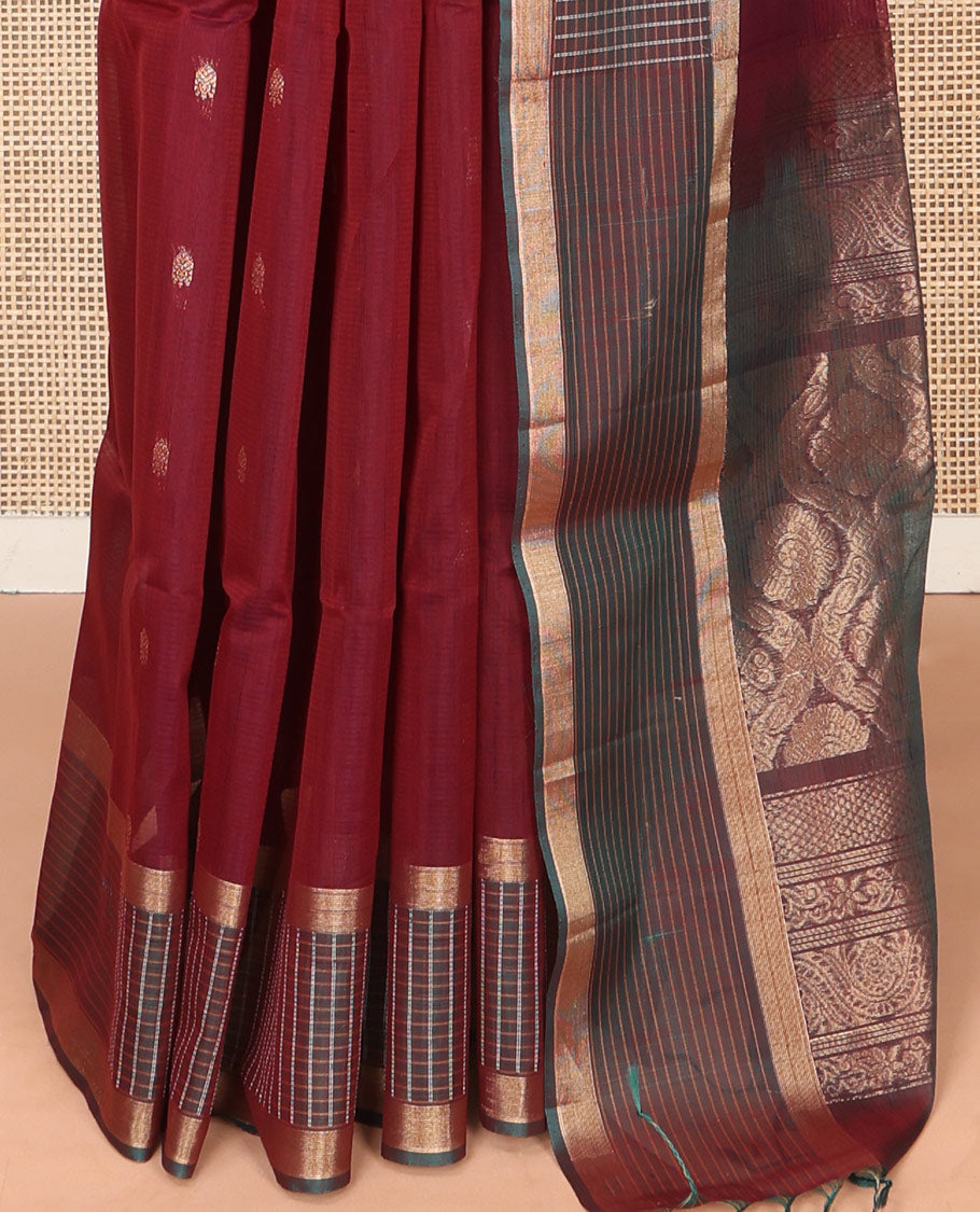 Maroon Silk Cotton Saree, Woven with Zari Buttas, Complemented by a Contrast Checked Border, Intricately Designed Pallu, and a Contrast Blouse