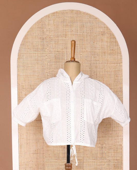 White Shirt style regular collar &  short-sleeve hakoba top